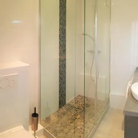 Classe 3 Etoiles - Magnifique Vue Sur Le Port - Wifi Et Clim Apartment *