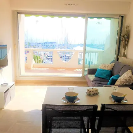 Apartment Classe 3 Etoiles - Magnifique Vue Sur Le Port - Wifi Et Clim
