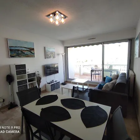 Apartment Classe 3 Etoiles - Magnifique Vue Sur Le Port - Wifi Et Clim La Grande-Motte