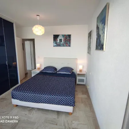 Apartament Classe 3 Etoiles - Magnifique Vue Sur Le Port - Wifi Et Clim La Grande-Motte