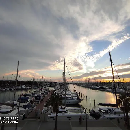 Classe 3 Etoiles - Magnifique Vue Sur Le Port - Wifi Et Clim Apartament