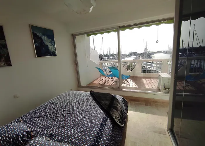 Classe 3 Etoiles - Magnifique Vue Sur Le Port - Wifi Et Clim * Ла-Гранд-Мот